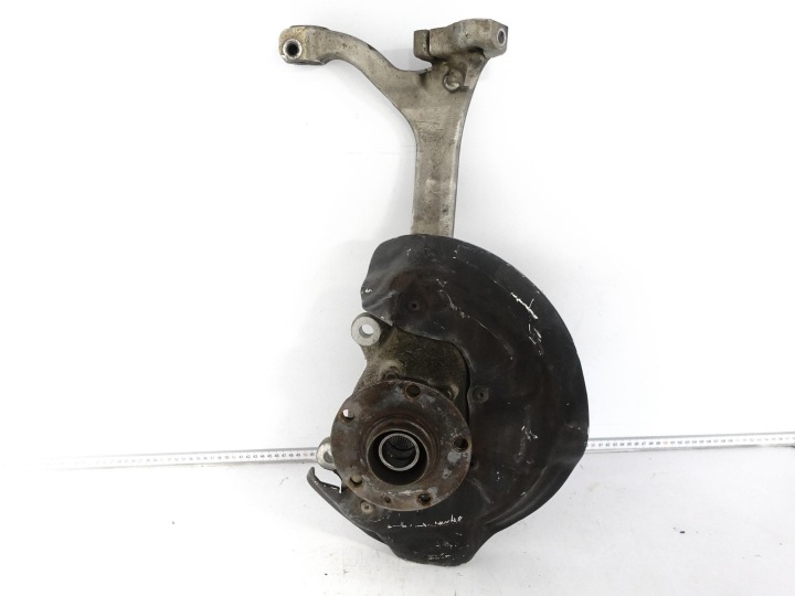 AUDI A6 S6 C6 4F0 LIFT 04-11 Achsschenkel Radnabe Radlager schenkel Blende Abdeckung TARCZY vorne rechts
