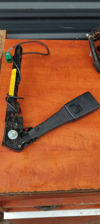 adjuster supports left OPEL ZAFIRA B 13217489 13217490