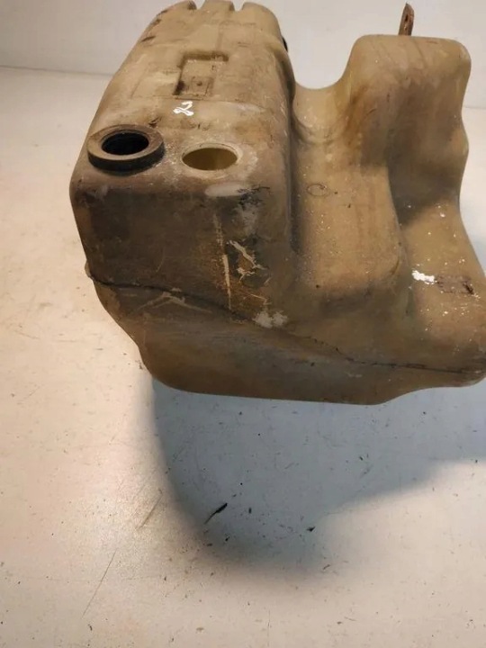 Toyota Avensis T220 2000 Tanque de líquido para espolvoradores de parabrisas 8