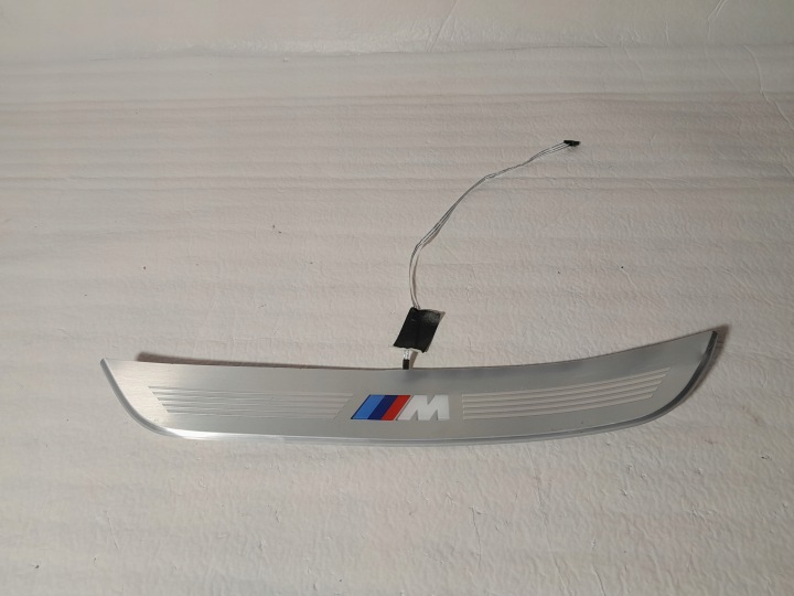 BMW 7 G11 LCI Moulage Jupe LED M-paquet 8061043