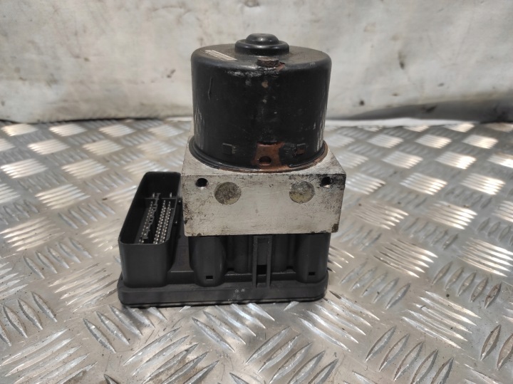 Pompa ABS VW VOLKSWAGEN GOLF IV 4 1.9 D 1C0907379J