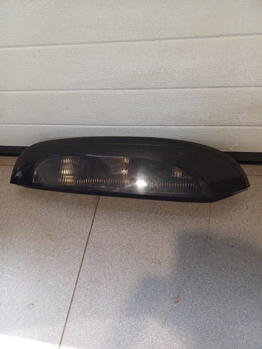 feu gauche arrière arrière OPEL CORSA C 3 portière 24457235