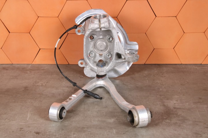BMW i3 I01 Achsschenkel Radnabe Radlager Querlenker schenkel links vorne links vorne 6852159