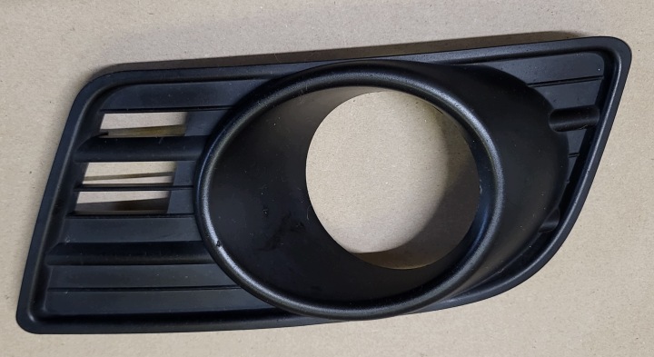 GRIGLIA telaio copertura GREMBIALINA fendinebbia Paraurti sinistra Anteriore SUZUKI SWIFT MK6