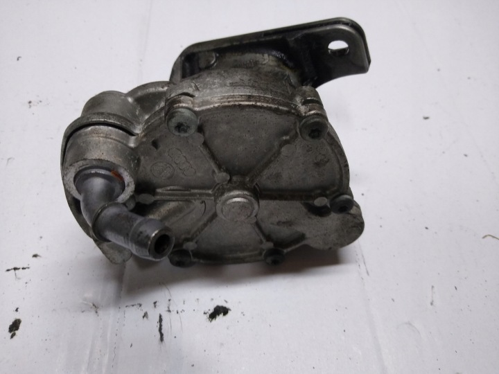 pump VACUM 72230016 VOLVO S80 V70 AUDI 2,5 TDI