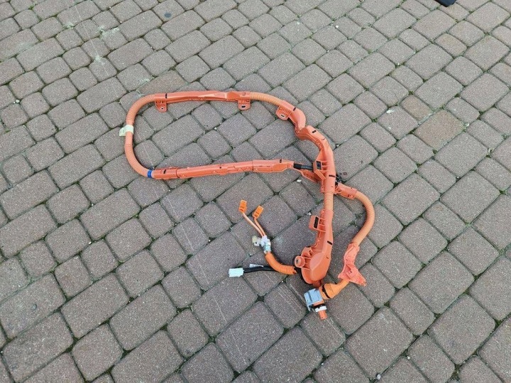 Câblage kabel Prise baterii hybrydy Toyota Camry VIII XV70 821H133020
