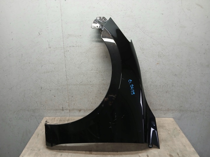 blatník predok ľavý MAZDA 3 III BM 13
