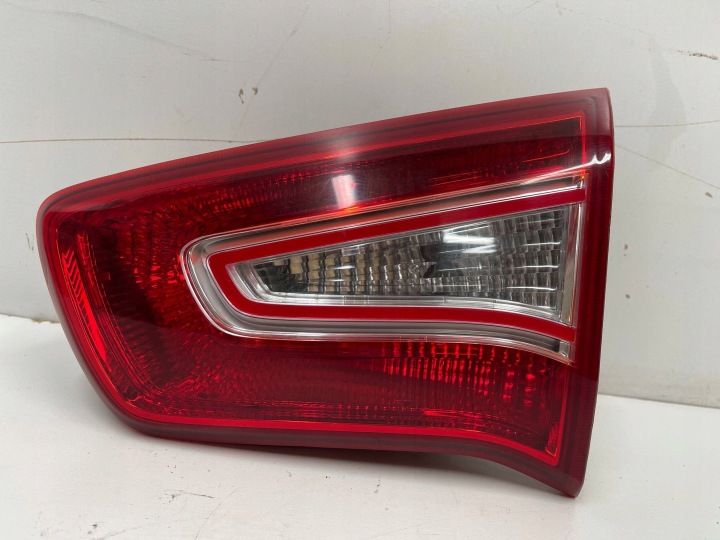 Licht hinten heck rechts für die Heckklappe KIA SPORTAGE 3 III SL 10- 92406-3W0