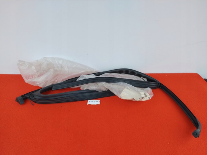 HYUNDAI SANTA FE 4 IV 18-23 ROK DICHTSATZ FENSTER TÜR LINKS VORNE K108/068