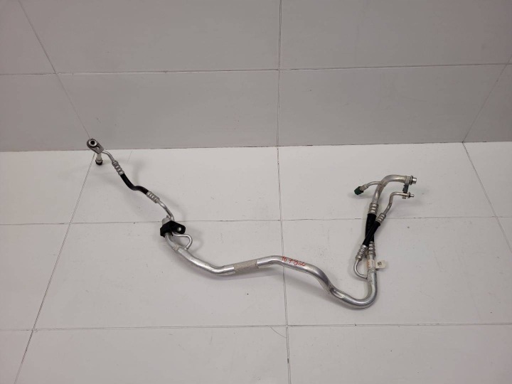 Conduit pieces tuyaux Climatisateur air conditionné Ford Kuga 2 2016 GV61-19E881-PF