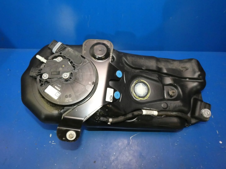 JAGUAR XF X260 XE X760 Behälter des Gasses ADBLUE Pumpe