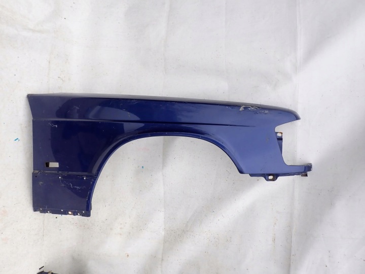 MERCEDES 190 W201 82-93 fender front right