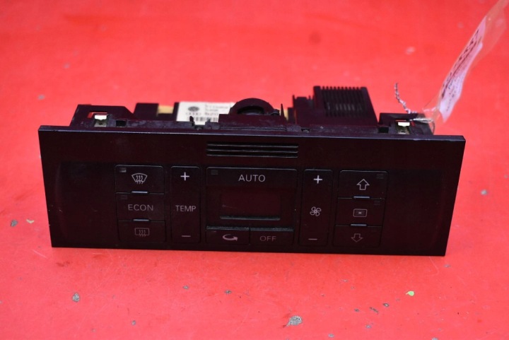 panel ovládania klímy KLIMY 8Z0820043 AUDI A2 8Z 99-05
