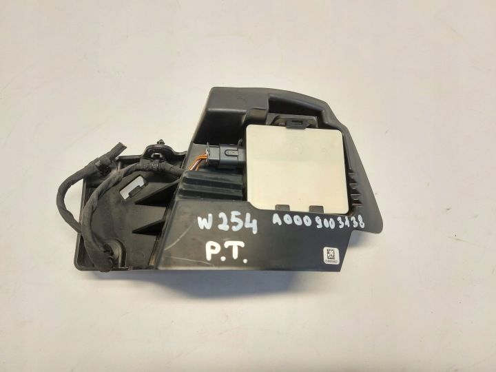 Mercedes W254 GLC 220d RADAR Sensor rechts heck A0009003138