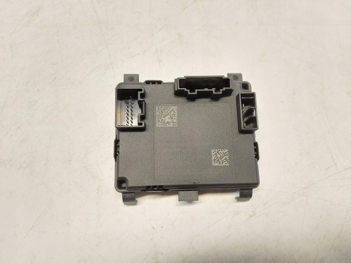 Porsche Taycan GTS 9J1 2023r modul Bedienteil Schiebedach 9J1907594A