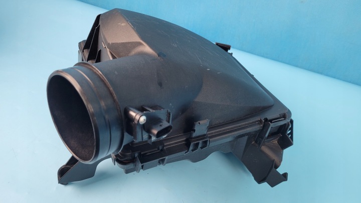 BMW 2' F74 223 xDrive 25r 2.0B AERIAN CONSTRUCTION 8489428 14