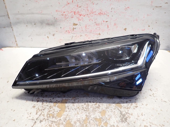 light front front left SKODA SUPERB III LIFT 2019- FULL LED 3V1941015D