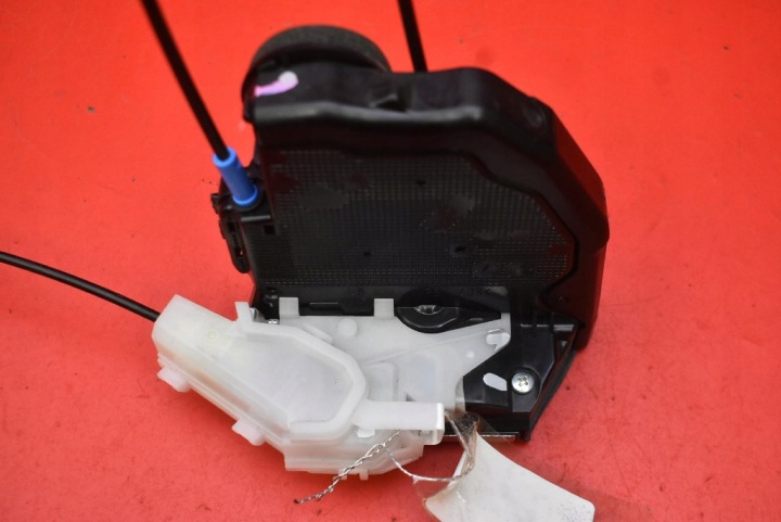 de la Serrure Portière Gauche Arrière Arrière TOYOTA C-HR 1 et LIFT 19-21