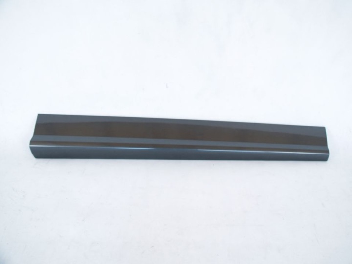Audi Q5 moulding door right front right front 17r