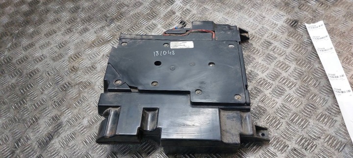 SUBWOOFER speaker MERCEDES-BENZ ML and W163 A1638200902