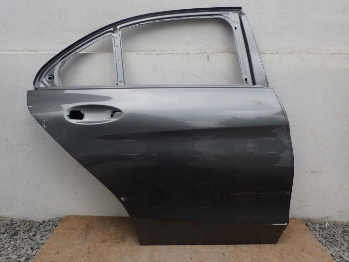 PORTIÈRE DROIT ARRIÈRE ARRIÈRE MERCEDES C KLASA 205 BERLINE