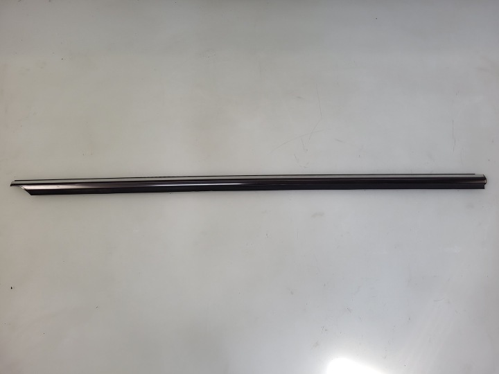Moulage Bande garniture moulure Gauche Arrière lew Arrière MERCEDES S S320 W140