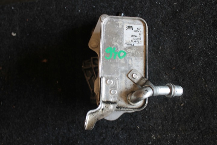 940. Radiatore olio motore usato cambio ingranaggi BMW 8580419