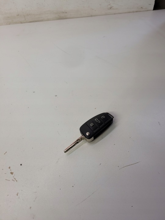 Clé PILOT SCYZORYK AUDI A6 C6 Q7 4F0837220AK
