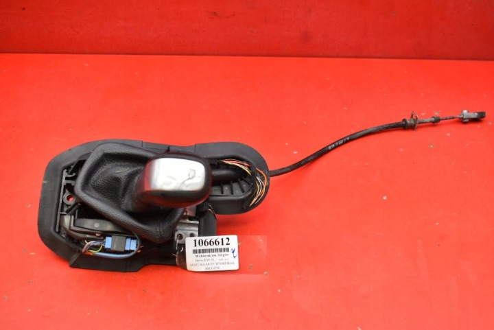 Schaltkulisse Schalthebel getriebe AUTOMAT 7564687 BMW E90 E91 3.0i 218 KM LIFT 08-13