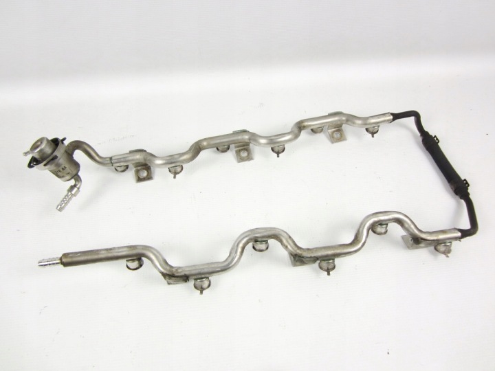 Listwa wtryskowa VW Phaeton Audi A8 D3 W12 6.0
