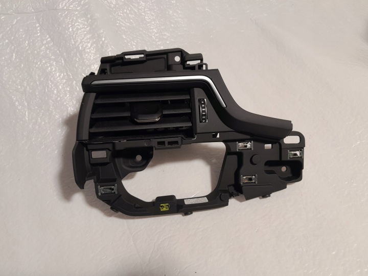 AUDI A4 B9 LIFT Lüftungsgitter des lüfters klimaanlage 8W1820901C