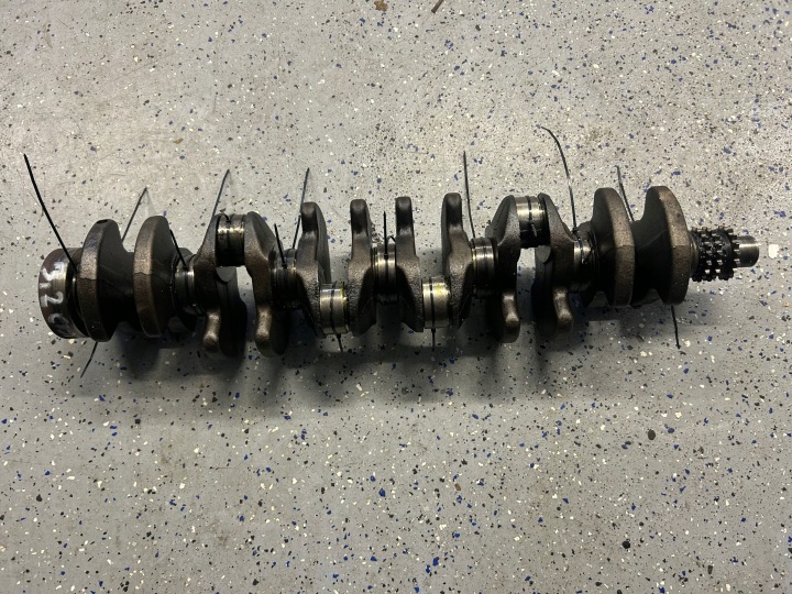 MERCEDES W210 W211 3,2 CDI crank