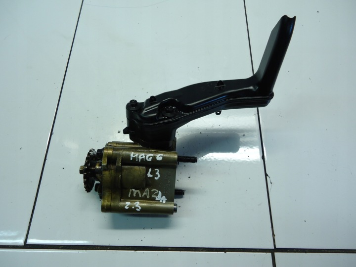 MAZDA CX-7 2.3T oil pump