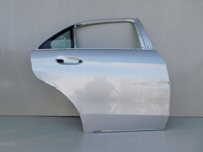 MERCEDES W212 E-KLASA LIFT 13- PORTIÈRE DROIT ARRIÈRE