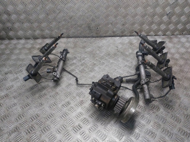 Pompe d’injection + Injecteurs + Moulage KOMPLET AUDI A6 C6 2.7 TDI