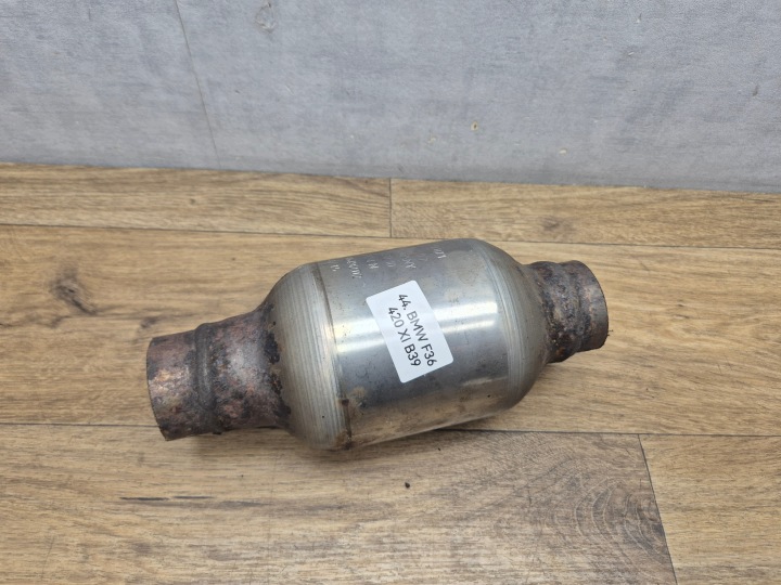 BMW výfuk TLUMIK stredný N20 2.0i - F30 F31 F32 F33 F36 7627071