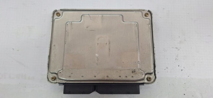COMPUTADOR AUDI A3 99-038906019FT 7
