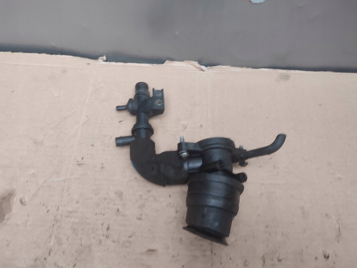 Odma pipe wiring odpowietrzenia Volkswagen 03C129658D