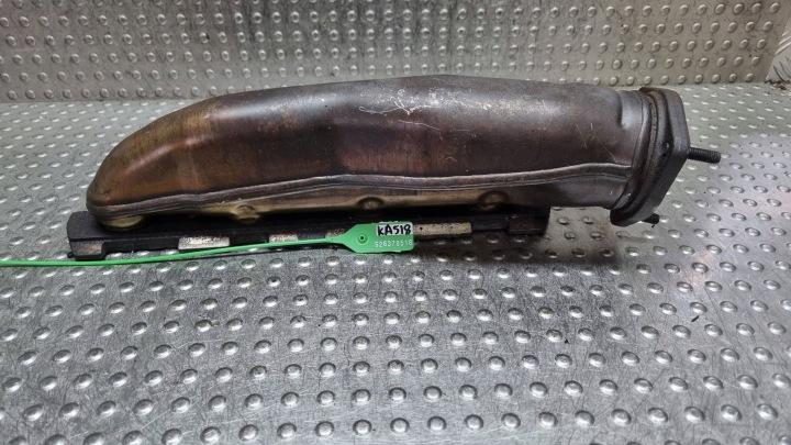 Collettore scarico usato 079253033S AUDI Q7 4L A6 C6 A8 D3 TOUAREG 7L 4.2 FSI V8