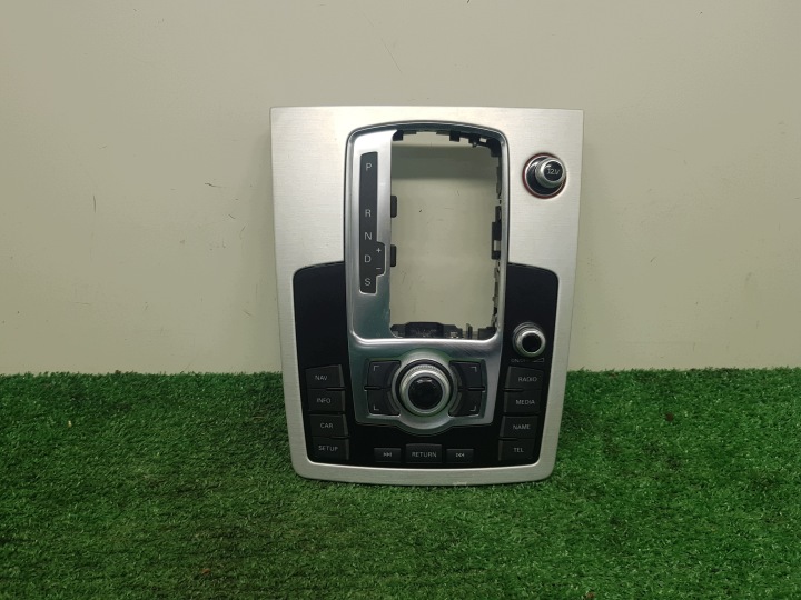 Pannello controllo RADIEM navigazione MMI AUDI Q7