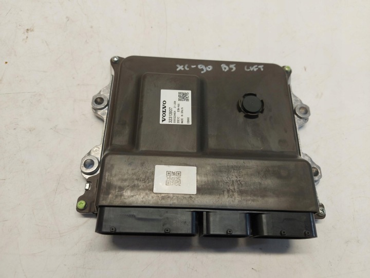 Volvo XC90 II LIFT B5 2021 Ordinateur Unité de contrôle Moteur 32313937