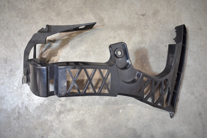 IDEALNY stoßstangenhalterung Halter der Stoßstange heck hinten rechts MERCEDES CLA W118 1