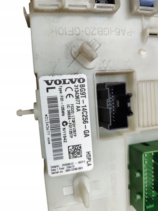 Skrinka poistiek BSI VOLVO XC60 a 31343677