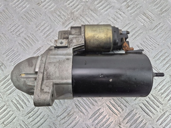 BMW 7 E65 E66 750i starter 7536691 N62B48B