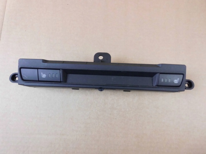 Mazda CX-3 2017 panel switch regulation grzania of the heating seats
