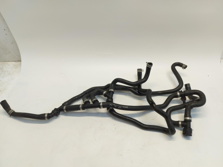 VOLVO XC40 LIFT Schlauch Rohr rohr Schläuche des Wassers 32339364