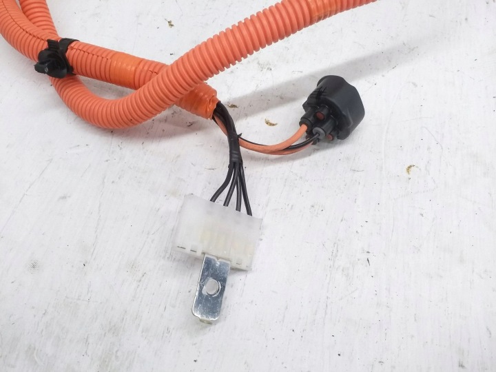 Cable Mitsubishi para cargar el vehículo eléctrico 9482A150 8
