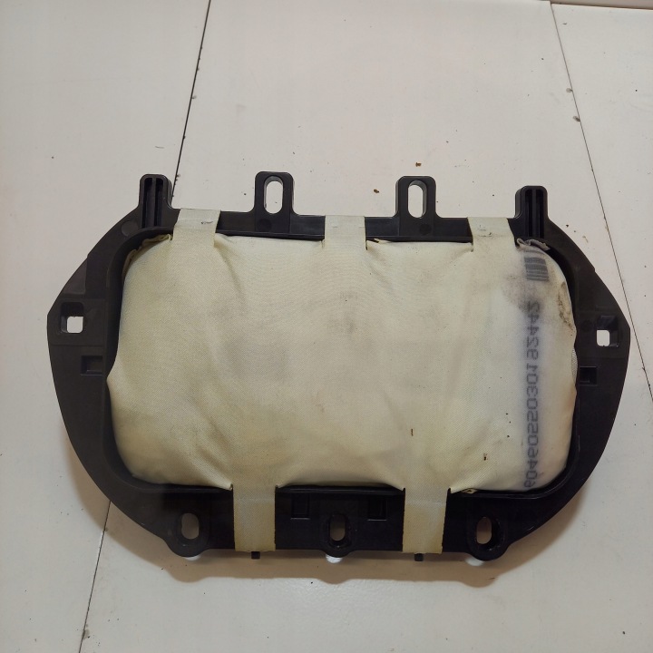 airbag airbag of the passenger CITROEN C4 PICASSO 2 9676715380