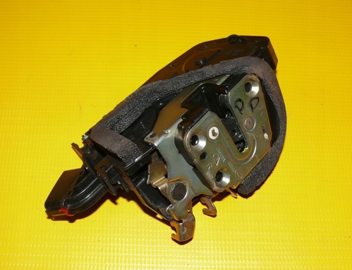 de la Serrure Portière Droite Avant NISSAN SENTRA IV 4 B16 USA 06-21r