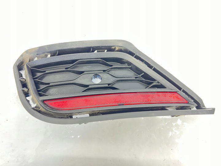grill lüftungsgitter der stoßstange rechts heck VW POLO 2G 2GA T-ROC 2GA807246A
